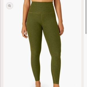 Beyond Yoga - Caught in the Midi Legging